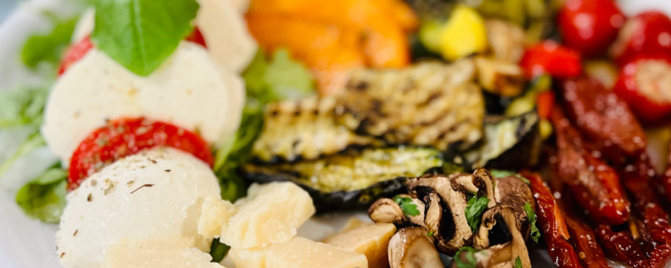 mediterraner Flair in Kempten am Rathausplatz - nittags oder abends in der Win'N Bar - 