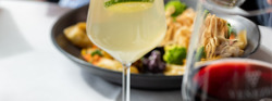 Essen gehen oder zum Brunch in Kempten - 3 wechselnde Tagesessen vom Buffet im Restaurant Illerhöhe im Soloplan Cityresort - Allgäuer Schmankerl - a la carte - Restaurant - Mittagsbuffet - Frühstück - Bar - Abendessen - Tagesessen